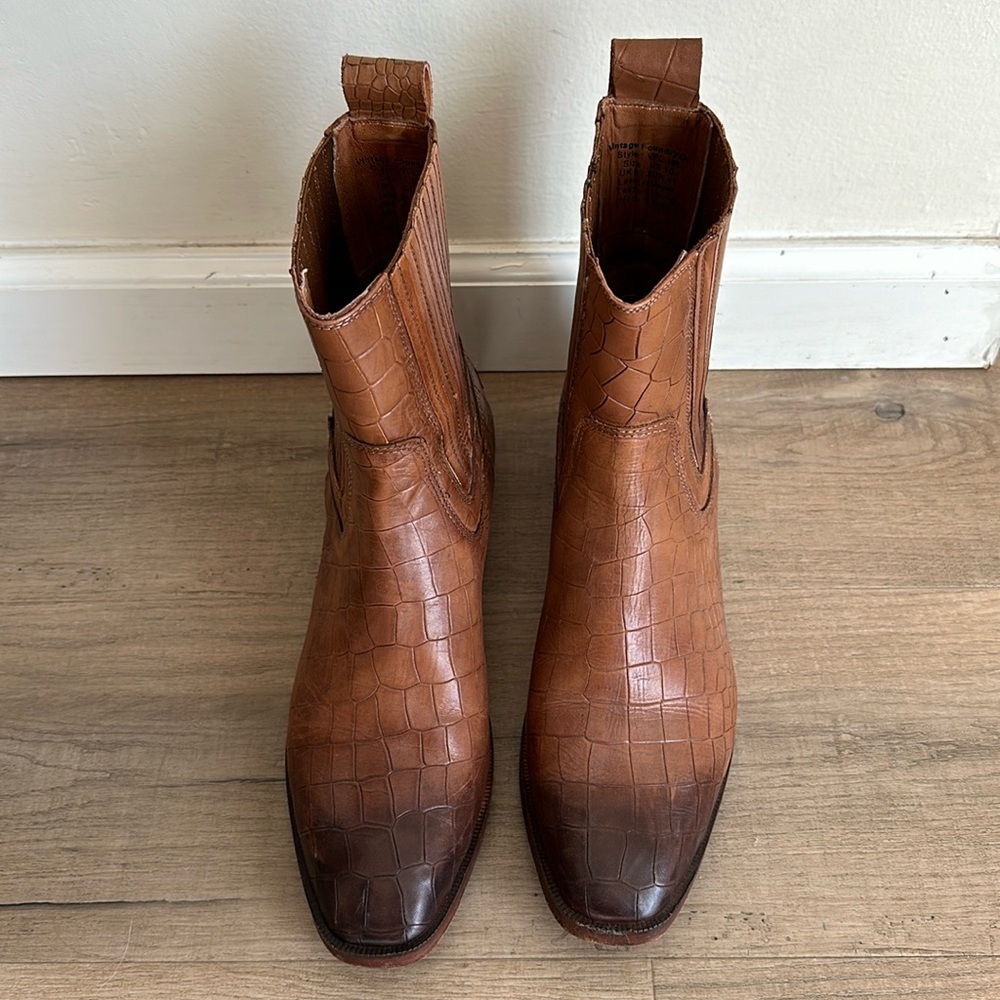 Vintage Foundry Co. Leather Women’s square toe boots